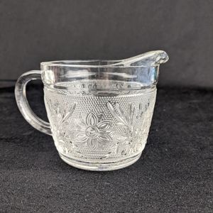 Vintage large Indiana sandwich glass creamer